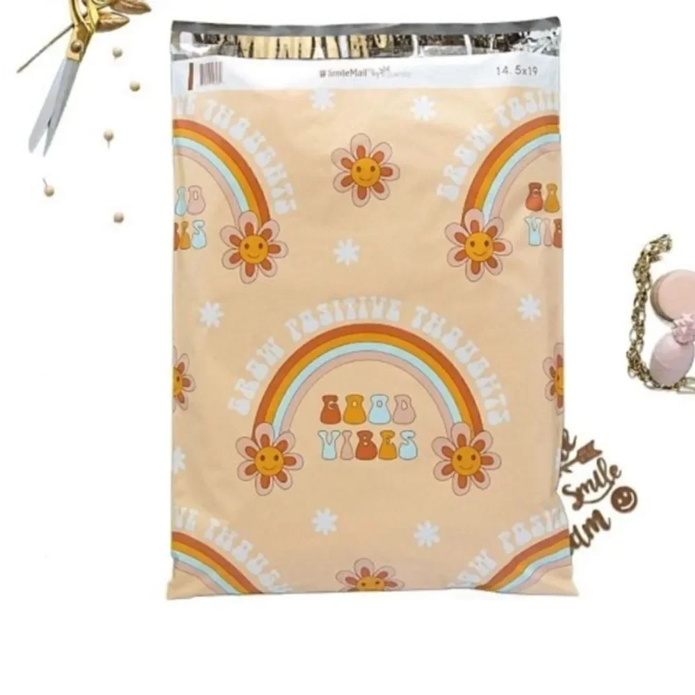 Poly Mailers 35 poly mailers 35 stickers different sizes